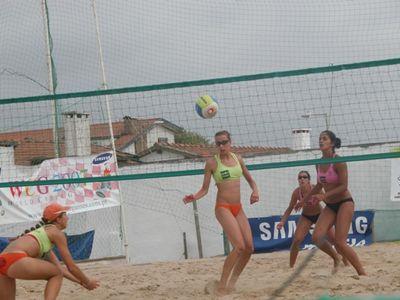- Beach Volley Competições Femininos e Masculinos nos escalões Juniores.
