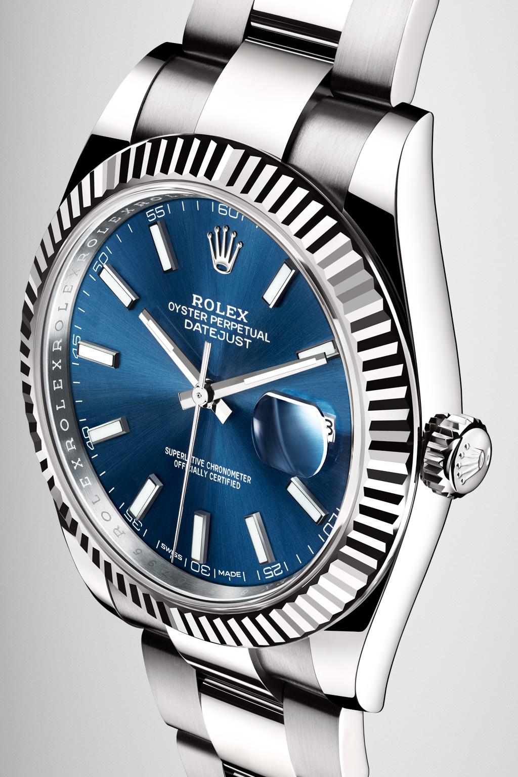 Características A CAIXA OYSTER, SÍMBOLO DE IMPERMEABILIDADE A caixa Oyster do Datejust 41, com impermeabilidade garantida até 100 metros, é um exemplo de robustez, de equilíbrio e de elegância.