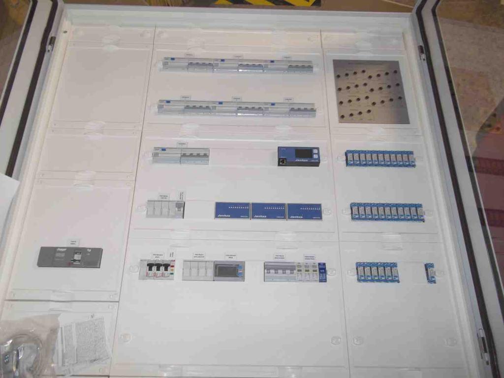 QUADROS PARA SISTEMAS FOTOVOLTAICOS