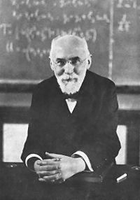 Hendrik Antoon Lorentz (1853-1928): Holandês, Universidade de Leiden.