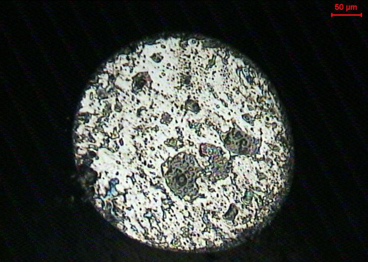 75 utilizaram-se indentadores de diamante com raio de ponta r ε maiores que o de 50 µm usado na Fase I e também indentadores na forma de troncos de cone com uma configuração próxima ao do indentador