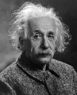 Teoria da Relatividade Início do século XX: Albert Einstein (ganhador do prêmio Surge a Teoria Quântica ou Mecânica Quântica se Nobel da Física, em 1922, pelos estudos sobre o efeito