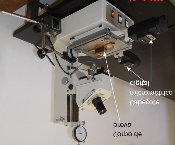 Figura 4 Corpo de prova com os pontos de medição Figura 5 Microscópio ferramenteiro, utilizado da rebarba na medição da rebarba A partir de um algoritmo, gerado pelo Scilab-4.