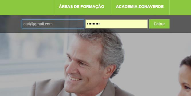 Utilizador: email pessoal Senha: palavra-passe enviada pela coordenação Imagem 1 - Entrada na plataforma E-ZV No primeiro acesso, na área Utilizador, deverá inserir o email para o qual foi enviada a