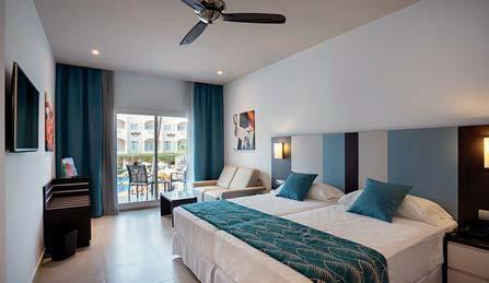 O hotel conta com 83 quartos, quase todos com vistas lateral mar ou piscina. Um lugar encantador para desfrutar das férias. Clubhotel **** Riu Costa del Sol Pº Marítimo 165.