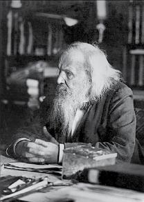 TEXTO PARA A PRÓXIMA QUESTÃO: Leia o texto para responder a questão Mendeleev (1834-1907), sob a influência da sua segunda esposa, voltou-se para o mundo das artes, tornando-se colecionador e critico.