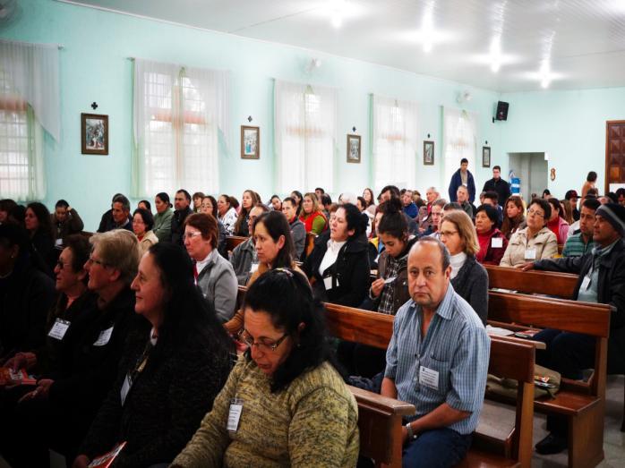 Observando a citação de (At 2,46) perseverantes e bem unidos, é assim que os trabalhos se desenvolve com qualidade, tendo em mente que a preparação dos membros de pastorais e movimentos é o melhor