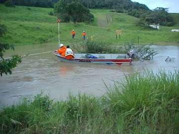 movimenta com velocidade constante