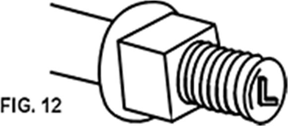 Pedais e Rodinhas Laterais Pedal direito: (Fig. 11) R - Deve ser colocado no lado da roda dentada e da corrente.