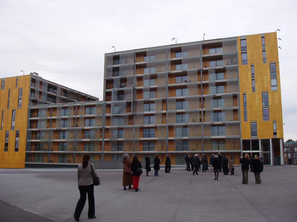 Fig. 3 - Breda, Carré Apartment Building,