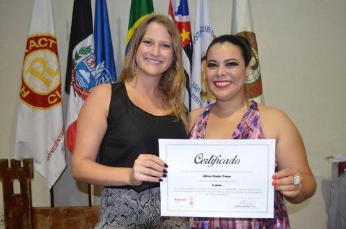 E também durante a XLI Conferência Nacional de Rotaract Clubs do Brasil, em Praia Grande, SP, duas companheiras do nosso Distrito receberam os