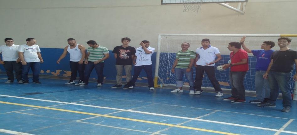 A estratégia de levar situações do âmbito do trabalho e da vida para a sala de aula foi importantíssima para uma maior propriedade e reflexão dos educandos.