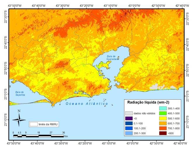 Como esperado, o fluxo de calor sensível (latente) foi maior (menor) em áreas urbanas e menor