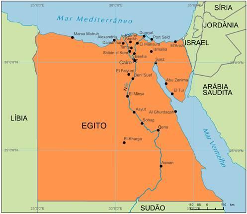 Dados Básicos Localizado entre o Mar Mediterrâneo e o Mar Vermellho, o Egito faz fronteira com a Líbia, com o Sudão e com a Jordânia.