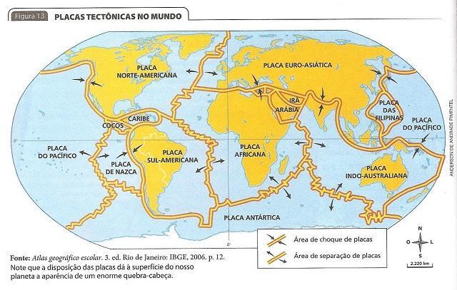 Com base nas informações contidas no texto, nos mapas e nos conhecimentos sobre placas tectônicas, considere as afirmativas a seguir. I.