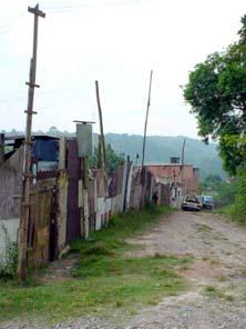 Essas áreas são justamente as mais frágeis ambientalmente e mais difíceis de serem ocupadas.