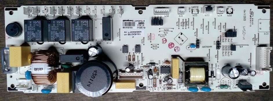 INSTALAÇÃO 0.. CONFIGURAÇÃO DA PLACA PCB (UNIDADE INTERNA) PARA O FUNCIONAMENTO NO MODO AQUECE A placa eletrônica principal PCB é configurada de fábrica para operação no modo Resfria.