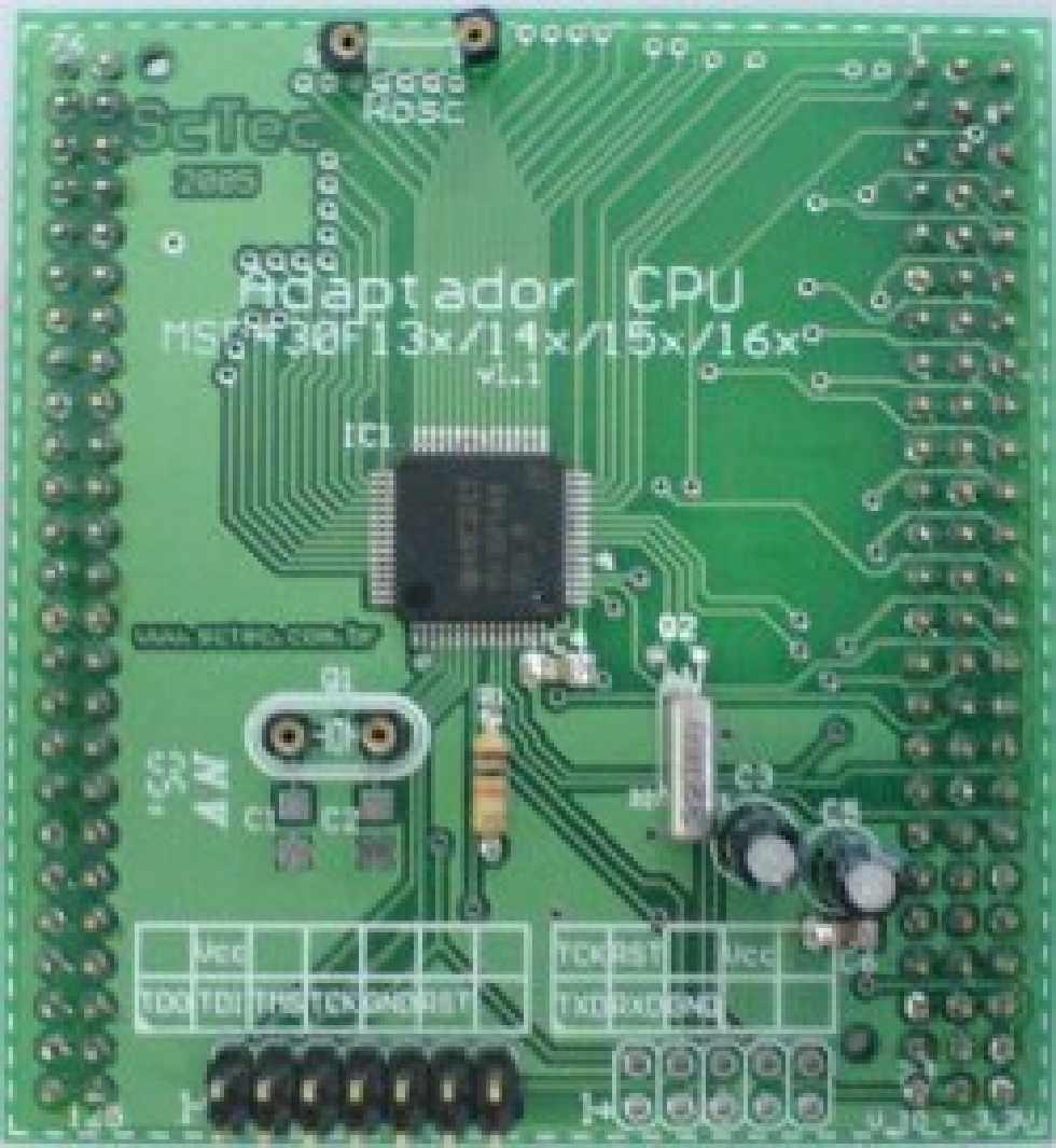 5 Com o intuito de facilitar o acesso aos pinos do microcontrolador, uma vez que o mesmo é do tipo SMD, foi necessária a localização de um fornecedor de um KIT didático que contivesse esse