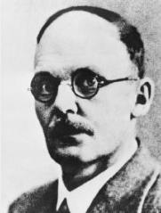 1908 Rutherford e Geiger fazem a medida da carga elétrica das partículas alfa do RaC e encontram 1908 Uma carta de Otto Hahn informa ao grupo que era possível ver cintilações quando partículas alfa