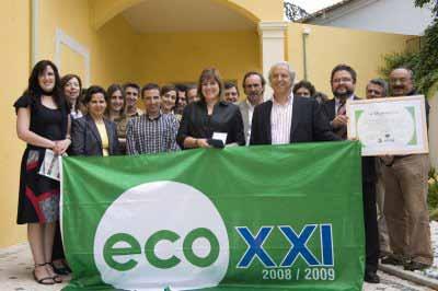 Galardão Eco XXI Pela segunda vez e sob a responsabilidade da INOVA-EEM, o Município de Cantanhede obteve o galardão ECOXXI: Um Compromisso pela Sustentabilidade, iniciativa da Associação Bandeira