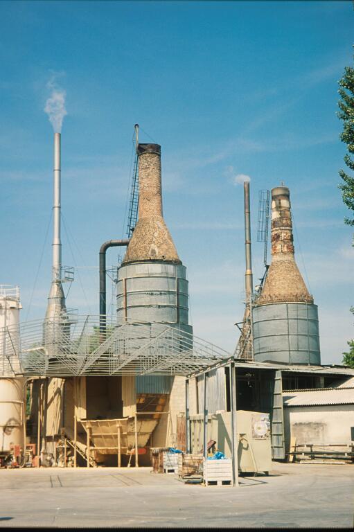 Forno vertical industrial em Itália