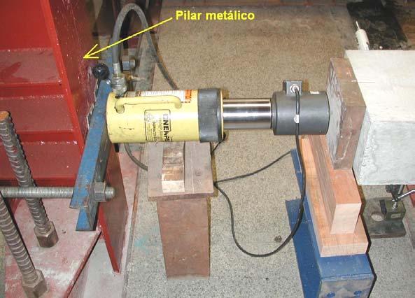 Os agregados eram da região de São Carlos (Rio Mogi). A tabela 6.2 indica o consumo de materiais e o traço do concreto. Tabela 6.