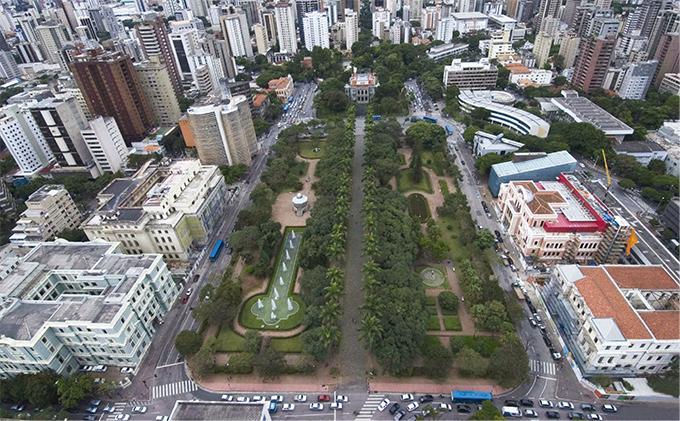 Localização da área: A área de estudo está localizada na região centro-sul de Belo Horizonte,