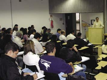 10 - Julho/Agosto de 2005 Reunião IPEF - Instituto de Pesquisas e Estudos Florestais Reunião Técnica Tópicos em conservação e melhoramento genético de espécies arbóreas Muitos programas de