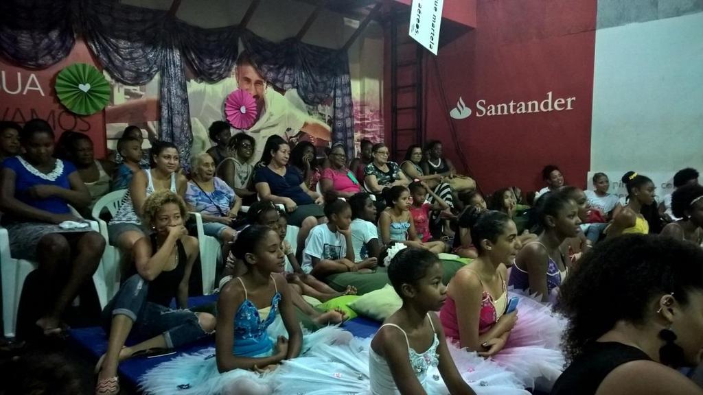 circulam pelo CCWS e de diversos lugares do Rio de Janeiro através da participação de mulheres convidadas.
