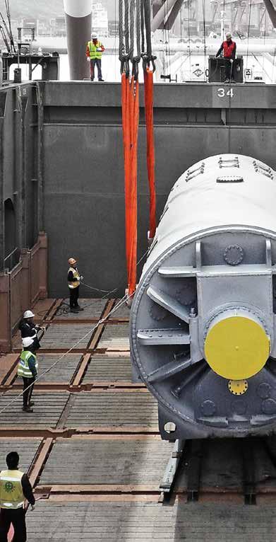 Uma turbina a gás com um peso de 343 toneladas era particularmente difícil: A Hapag-Lloyd iniciou o transporte em Charleston, Carolina do Sul, para Busan na Coréia do