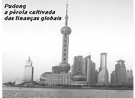 QUEST 5 (UFR 2006) Na Zona Econômica Especial (ZEE) de Pudong, que ocupa 500 km 2 na costa chinesa, está sendo construído o maior centro financeiro, industrial e comercial do Extremo