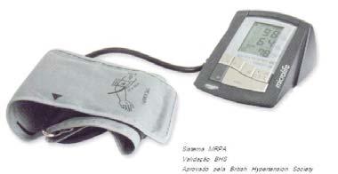 32 Para mensurar a pressão arterial foi utilizado o aparelho eletrônico da marca Microlife, modelo BP 3AC1-1 (Figura 1), antes e após o exercício O aparelho da Microlife foi validado de acordo com os