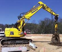 Seja em locais grandes ou pequenos, tanto para escavar, como para abrir valas, fazer tratamento paisagístico ou preparação de terrenos, o sistema hidráulico do equipamento original Komatsu garante