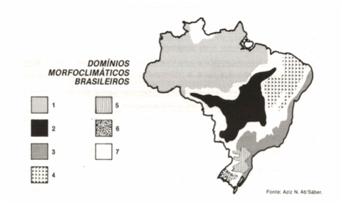 Assinale a alternativa que contém a sequência correta, de cima para baixo. a) 2 6 1 4 5 7 3 b) 2 4 6 1 3 7 5 c) 4 2 1 7 3 5 6 d) 4 2 6 1 3 5 7 7.