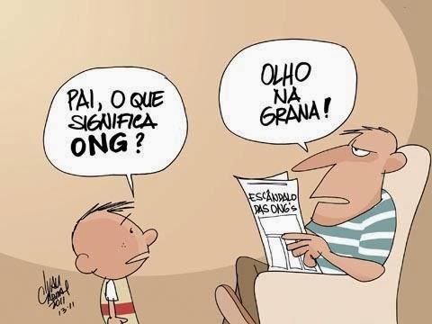 São características do conhecimento popular / empírico: - a maneira superficial de se perceber as coisas do mundo; - o parâmetro sensitivo acerca das