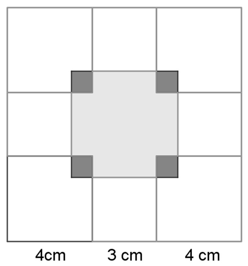 NQ3 Cada uma das peças amarelas tem área 3 3 = 9 cm, as azuis têm 4 4 = 16 cm e as verdes têm 3 4 = 6 cm. a) O hexágono montado por Dafne é composto por duas peças verdes, uma amarela e uma azul.