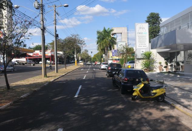 pelo fato dessa ferramenta possuir a capacidade de analisar a estrutura geométrica dos alvos contidos nas imagens digitais a partir de um conjunto perfeitamente definido e conhecido, o elemento