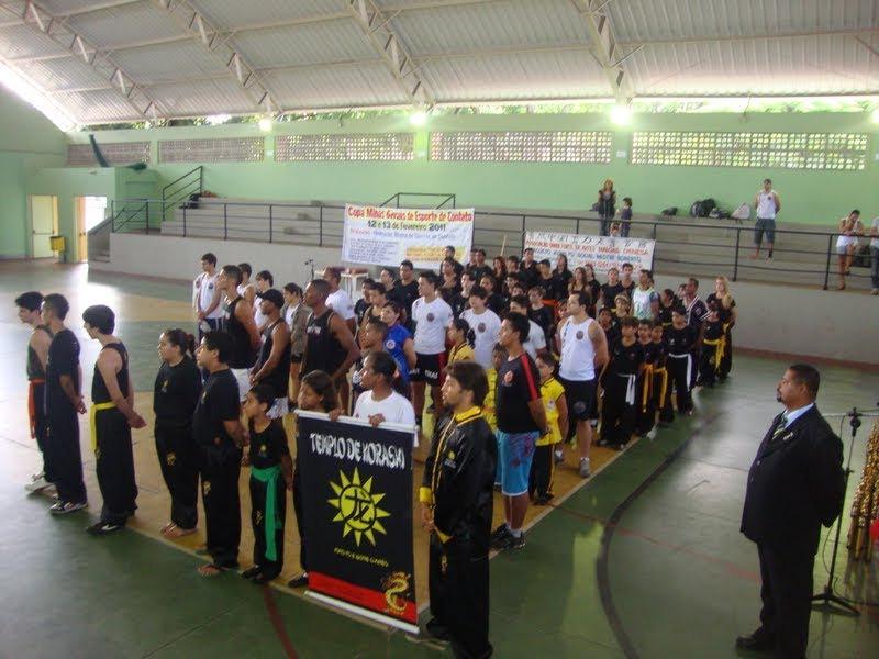 Equipe do Corpo de Bombeiros do Bairro Barreiro Senhor Comandante de Policia Militar Antonio Villa Artigos Orientais 12 e 13 de Fevereiro de 2011 Realização: Federação Mineira de Esporte de Contato