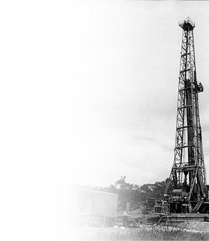 Linha do tempo Primeiras equipes exploratórias chegam ao Estado Primeira descoberta de petróleo em terra Descoberto petróleo no mar a 7 km da costa de São Mateus 1959 1968 1957 1967 1977 Perfurado