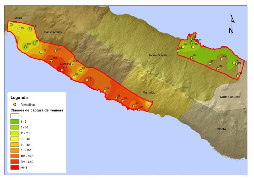 Figura 3.8 - Evolução e registo da precipitação mensal, de Janeiro de 2011 a Dezembro 2014, registado na freguesia das Manadas ( Copyright G. Ballester Valor 2005-2015, n.d.). Figura 3.