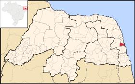 1 DADOS GERAIS - Data de emancipação: 17/12/1958 - Distância da capital: 12 km - Área: 120 Km 2 - Localização Mesorregião: Leste Potiguar Microrregião: Natal - População: 172.