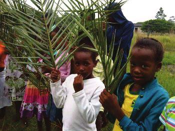 Swazilandia y con Mozambique), por la cercanía de un puerto (Richards Bay) y por ser una zona rural donde una promesa de ir a estudiar o de conseguir un trabajo en la gran ciudad ponen a riesgo la