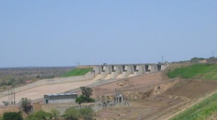 A barragem está localizada dentro do posto administrativo do Sábiè, no distrito de Moamba, na província de Maputo.