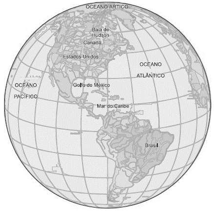 15ª Questão: Considere algumas características do continente americano. A América é um continente que se estende no sentido norte-sul, desde 83 N até 56 S.