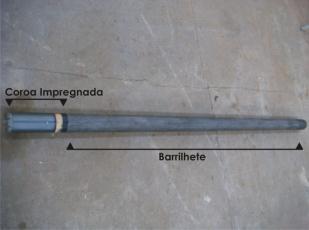 Bomba d água; PONTE SOBRE O RIO LAJEADO Hastes: tubos de 1,5m a 6,0m ligados por niples. Transmite movimentos de rotação e penetração à ferramenta de corte.