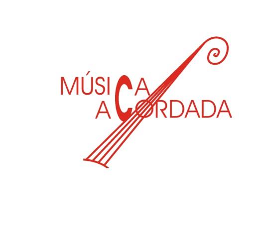 Este proxecto musical nace en 2012 cando varios músicos e profesores de corda de Galiza, interesados na interpretación da música dos séculos XVII e XVIII, deciden fundar unha orquestra para