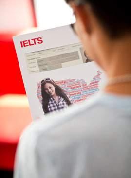 7 O que é o IELTS? O sistema internacional de testes da língua inglesa (IELTS) é o teste de proficiência em Inglês mais popular do mundo para o ensino superior e migração global.