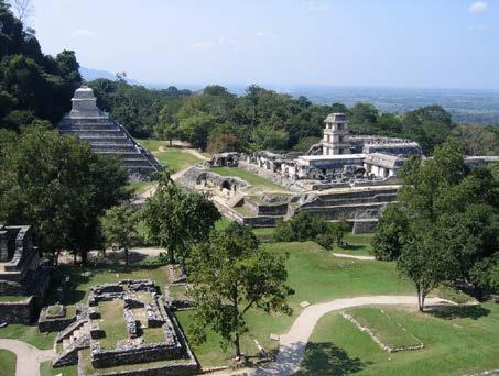 Fundada no início do ano de 495, Chichén Itzá foi restaurada meticulosamente e suas estruturas e imagens de