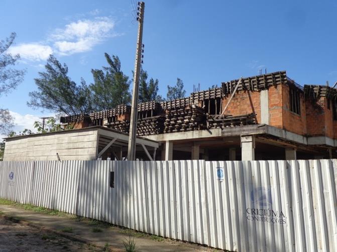 casa de máquinas, lixeira, central de gás e demais instalações de uso comum, conforme projeto arquitetônico.