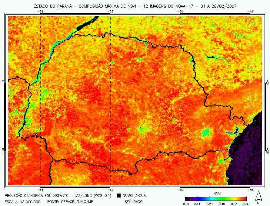 O procedimento implementado utiliza-se de várias imagens base com pouca cobertura de nuvens e próximas ao nadir, como estratégia para evitar o efeito sazonal devido às mudanças térmicas, a fim de